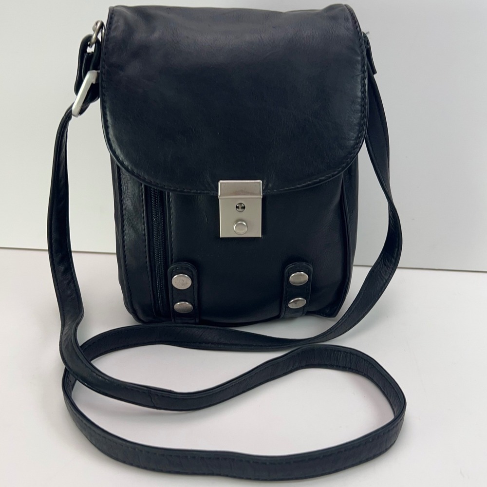 BLACK LEATHER Crossbody Wallet Style Organizer Multi Zip Pockets Travel Work Bag
